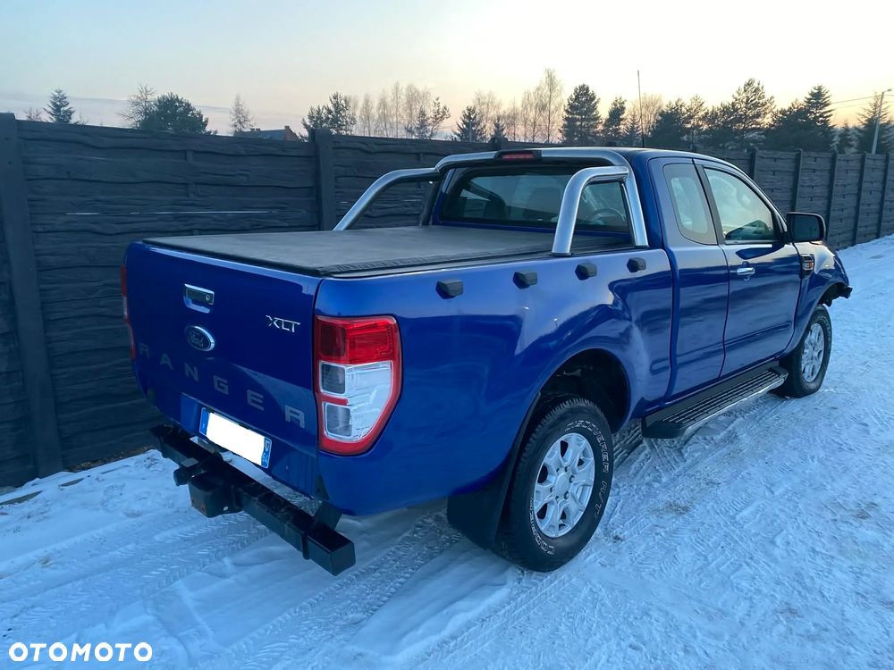 Ford Ranger XLT - 38