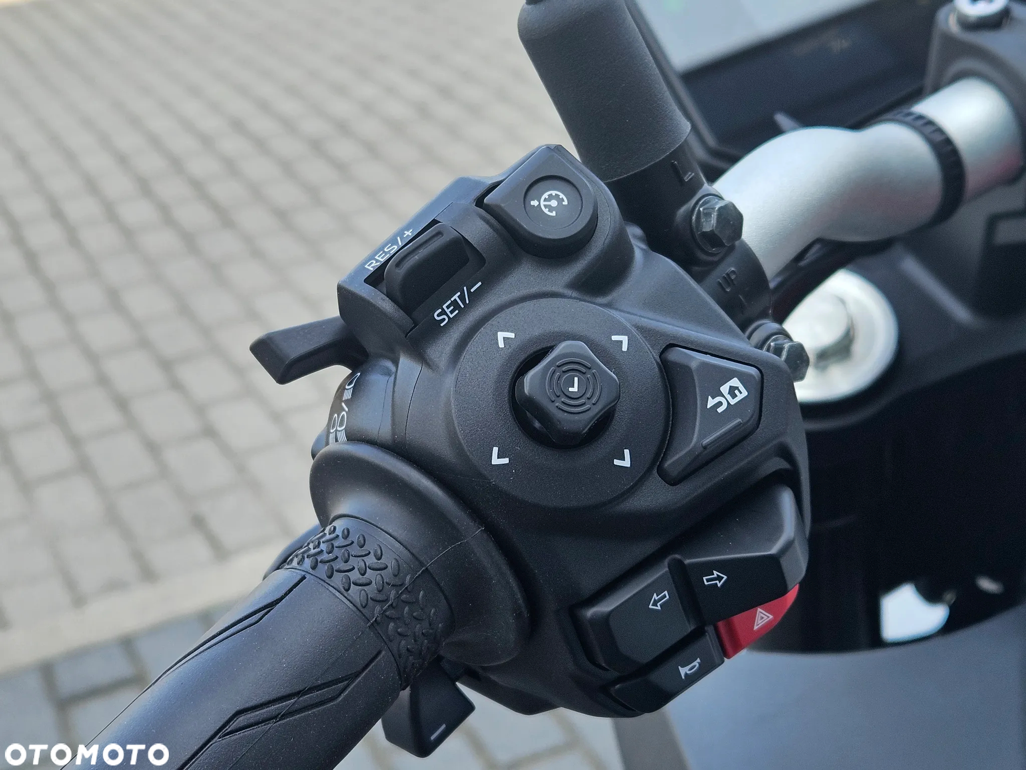 Yamaha MT - 11