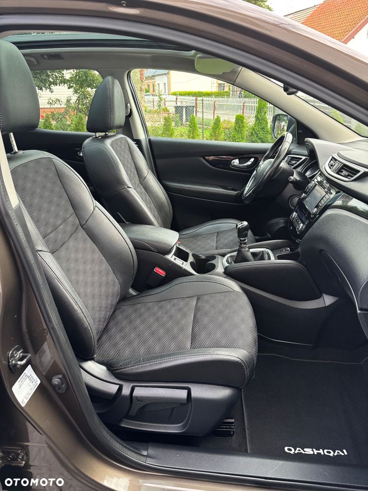 Nissan Qashqai 1.6 DIG-T Tekna+ - 31