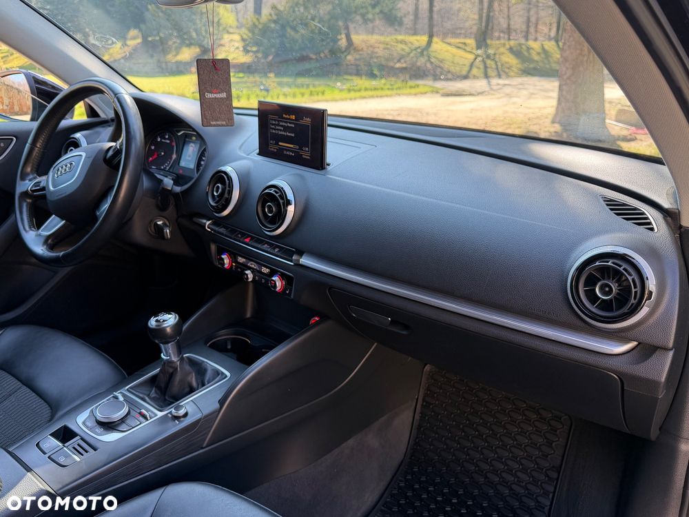 Audi A3 Sportback - 24