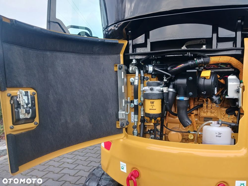 Caterpillar 301.8 CR Powertilt - 17