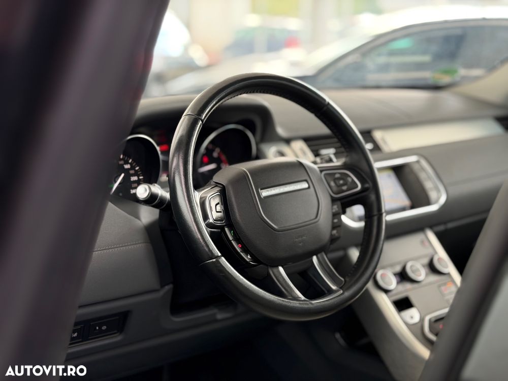 Land Rover Range Rover Evoque - 17