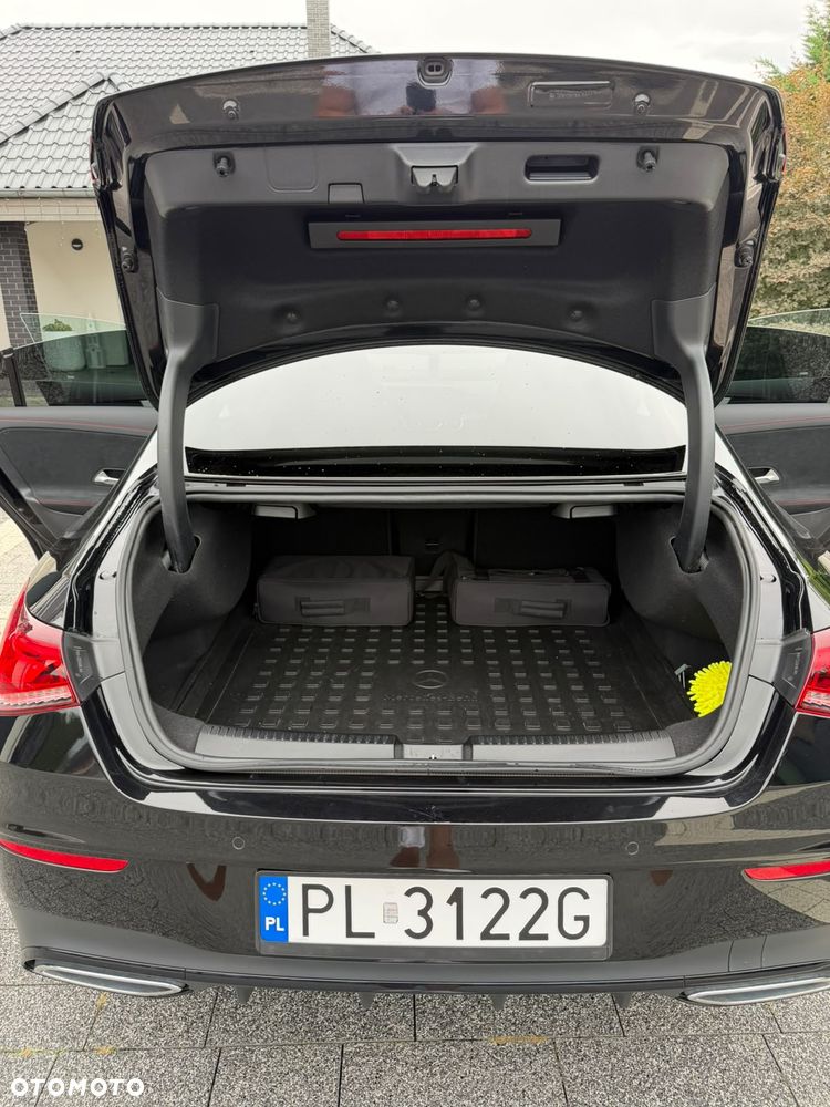 Mercedes-Benz CLA - 10
