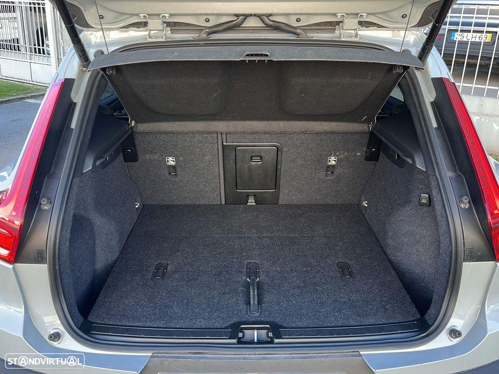 Volvo XC 40 - 13
