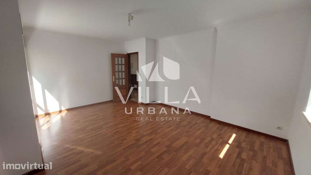 Apartamento T1 - Santa Marta do Pinhal, Corroios - Grande imagem: 2/29