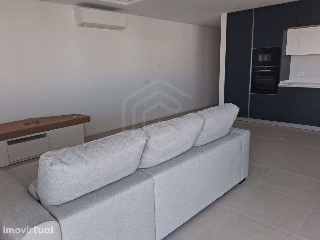 Apartamento T2, piscina na cobertura, Faro, Algarve - Grande imagem: 2/22