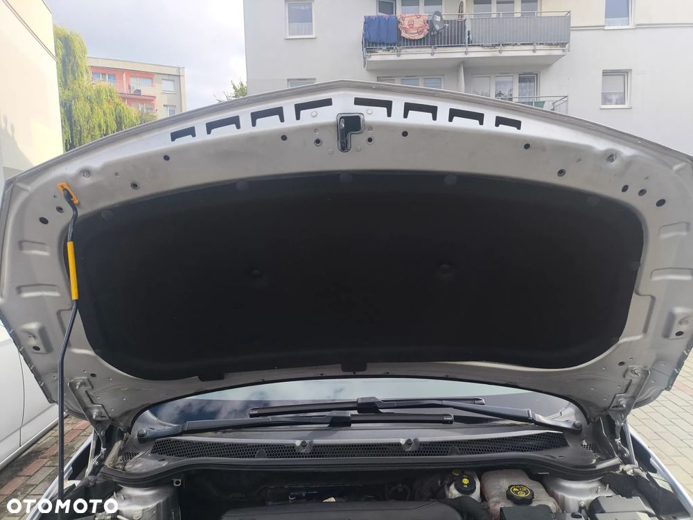 Opel Astra IV 1.7 CDTI Cosmo - 6