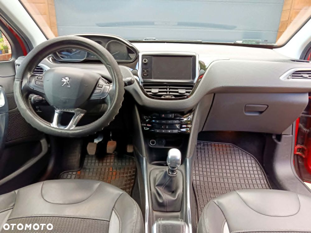Peugeot 2008 e-HDi FAP 115 STOP & START Allure - 7