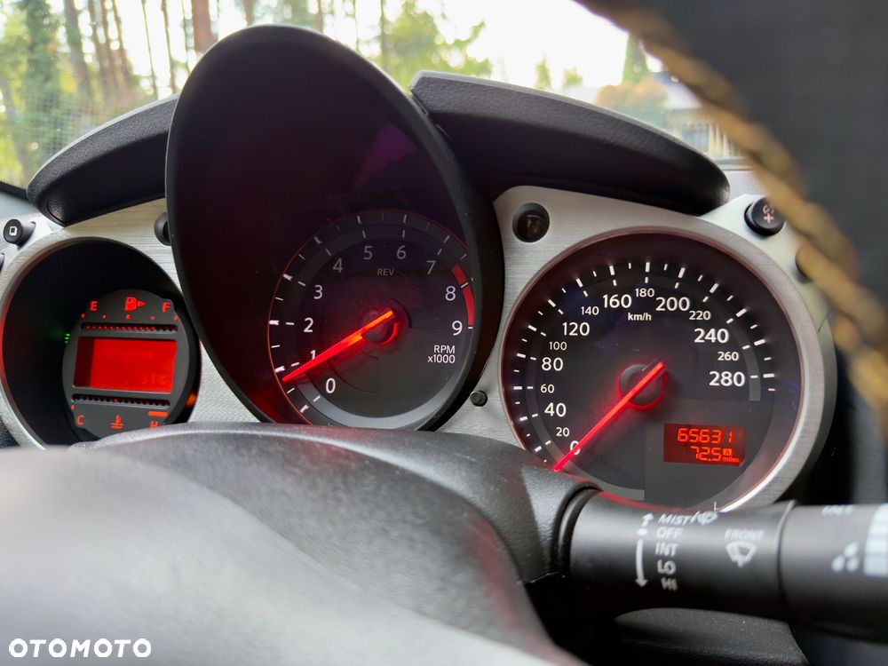 Nissan 370 Z 3.7 V6 Premium - 15