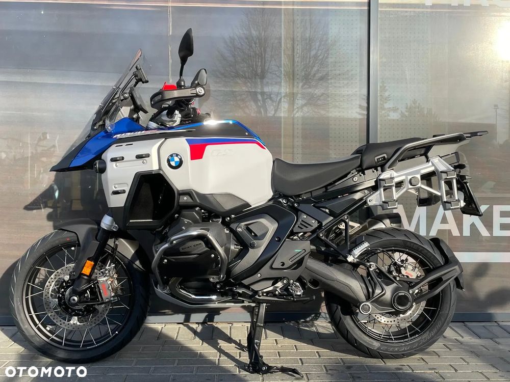 BMW R - 8
