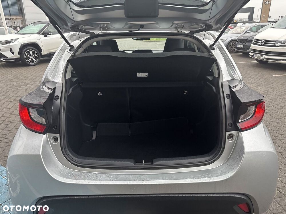 Toyota Yaris Hybrid 1.5 Comfort - 13