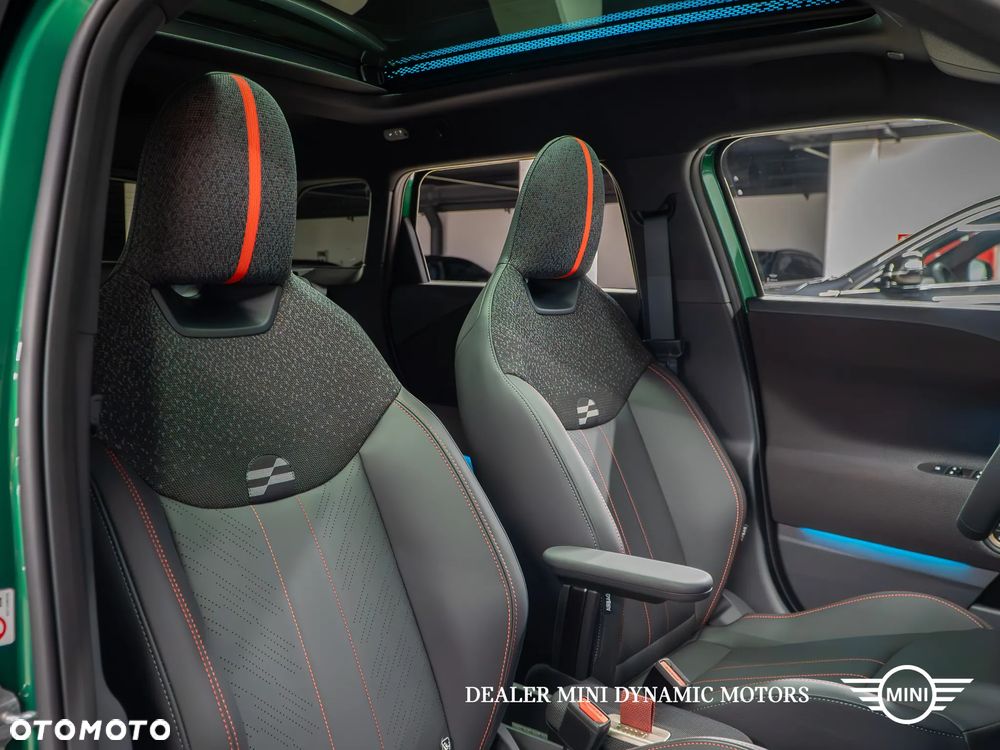 MINI Aceman SE John Cooper Works Trim - 22