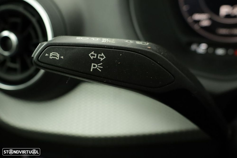 Audi Q2 35 TFSI Advanced S tronic - 17