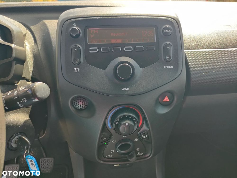Toyota Aygo - 16