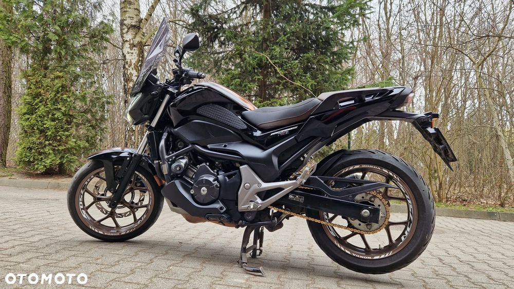 Honda NC - 8