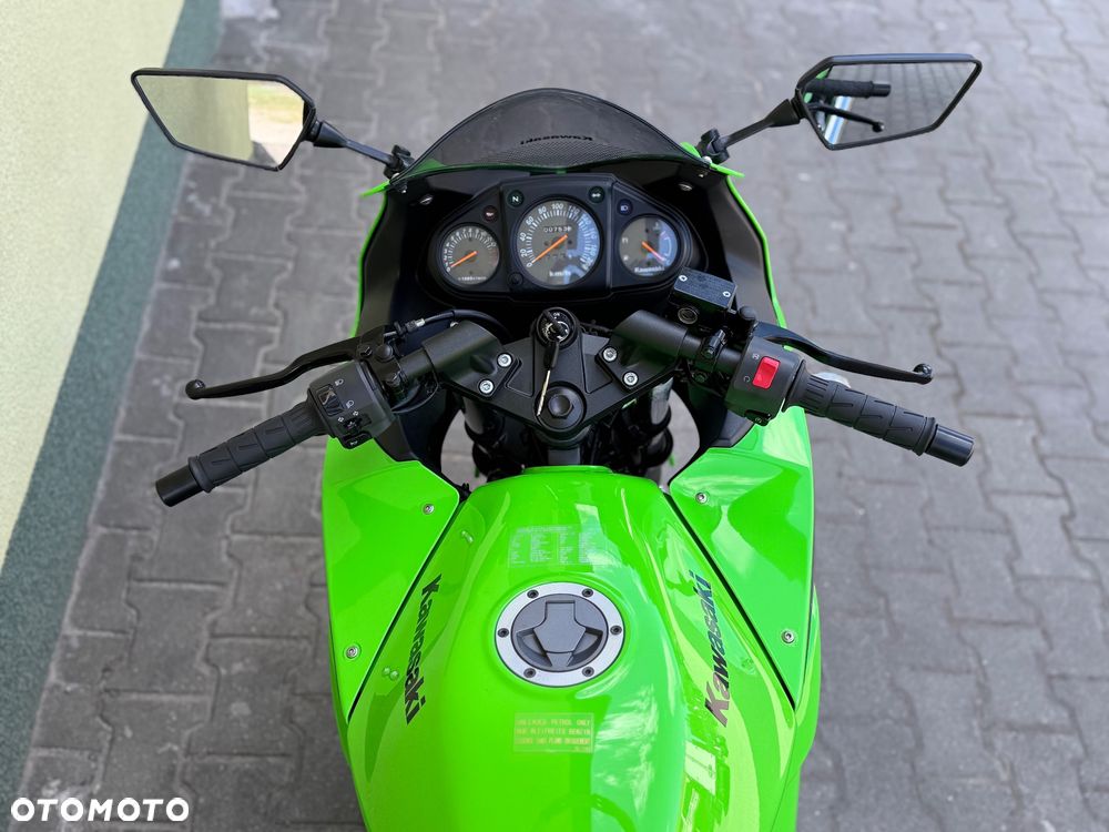 Kawasaki Ninja 250R - 19
