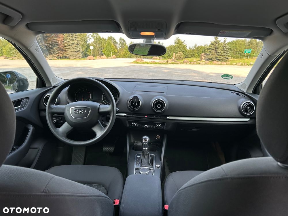Audi A3 Sportback - 9
