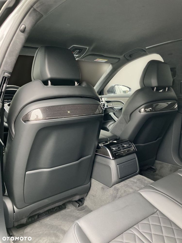 Audi A8 - 17