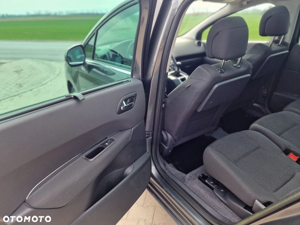 Peugeot 5008 1.6 HDi Active - 20