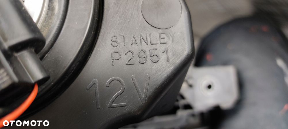 reflektor lampa prawa prawy lewy lewa przód przednia MAZDA 3 BK 04-09 EURO - 12