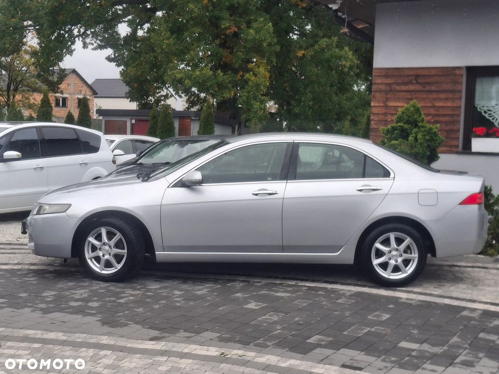 Honda Accord Tourer 2.0 i Sport - 11