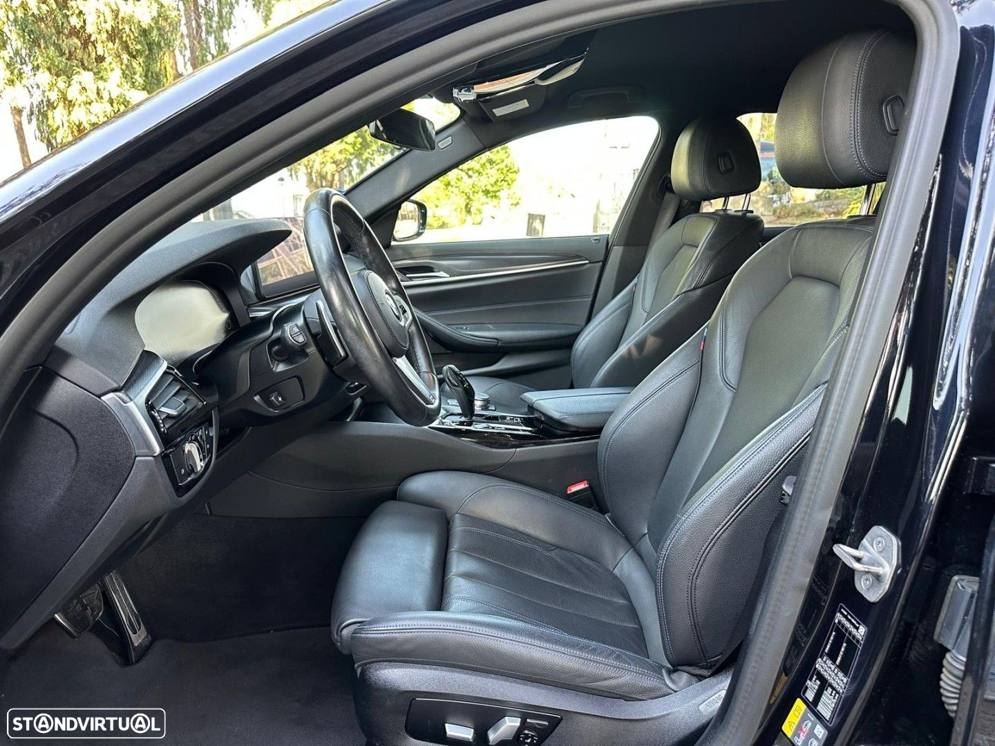 BMW 530 e Pack M - 11