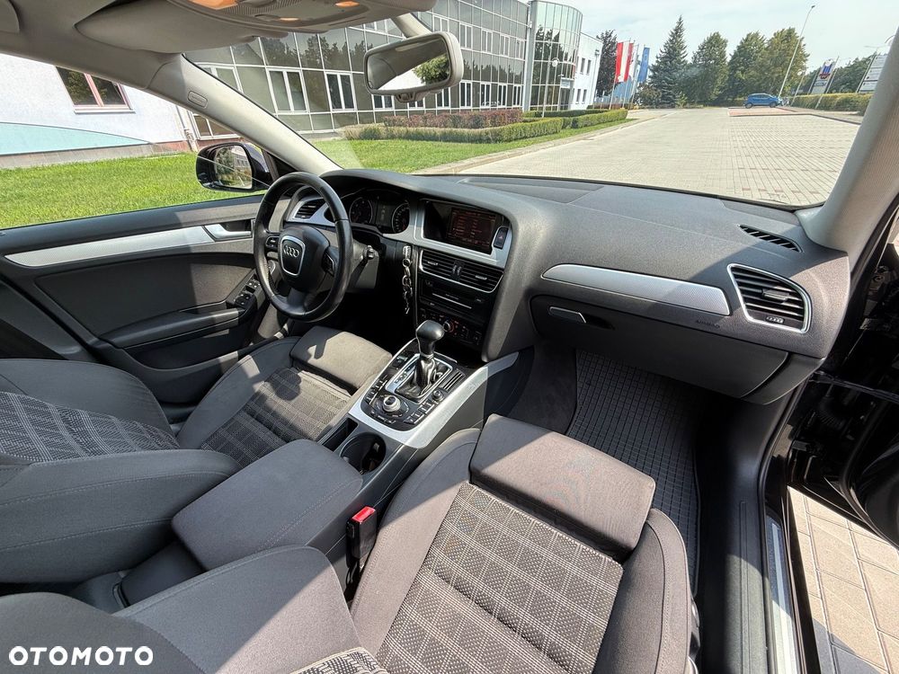 Audi A4 Avant 2.0 TDI DPF multitronic S line Sportpaket - 13