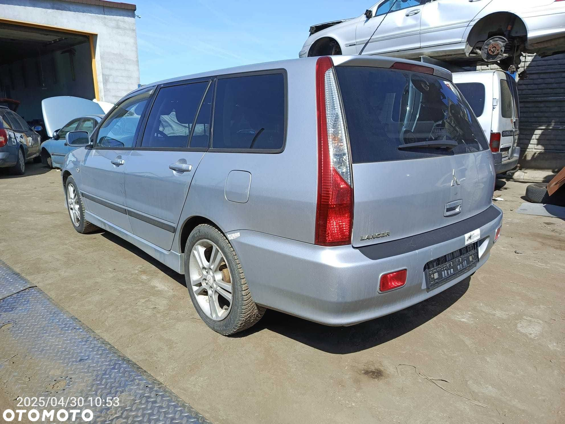Mitsubishi lancer kombi KOLOR : a31a  drzwi,maska zderzak klapa - 6