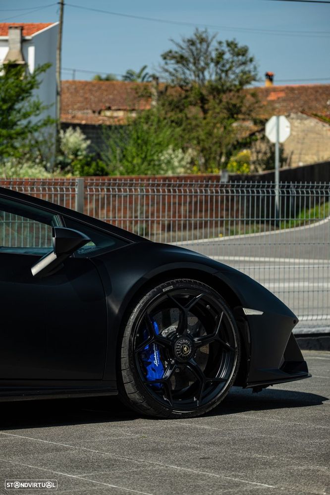 Lamborghini Huracán EVO - 12