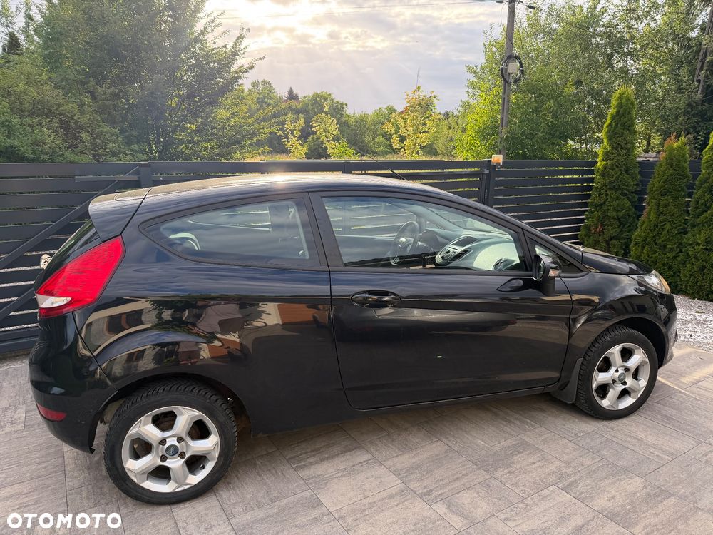 Ford Fiesta 1.4 Gold X EU5 - 4
