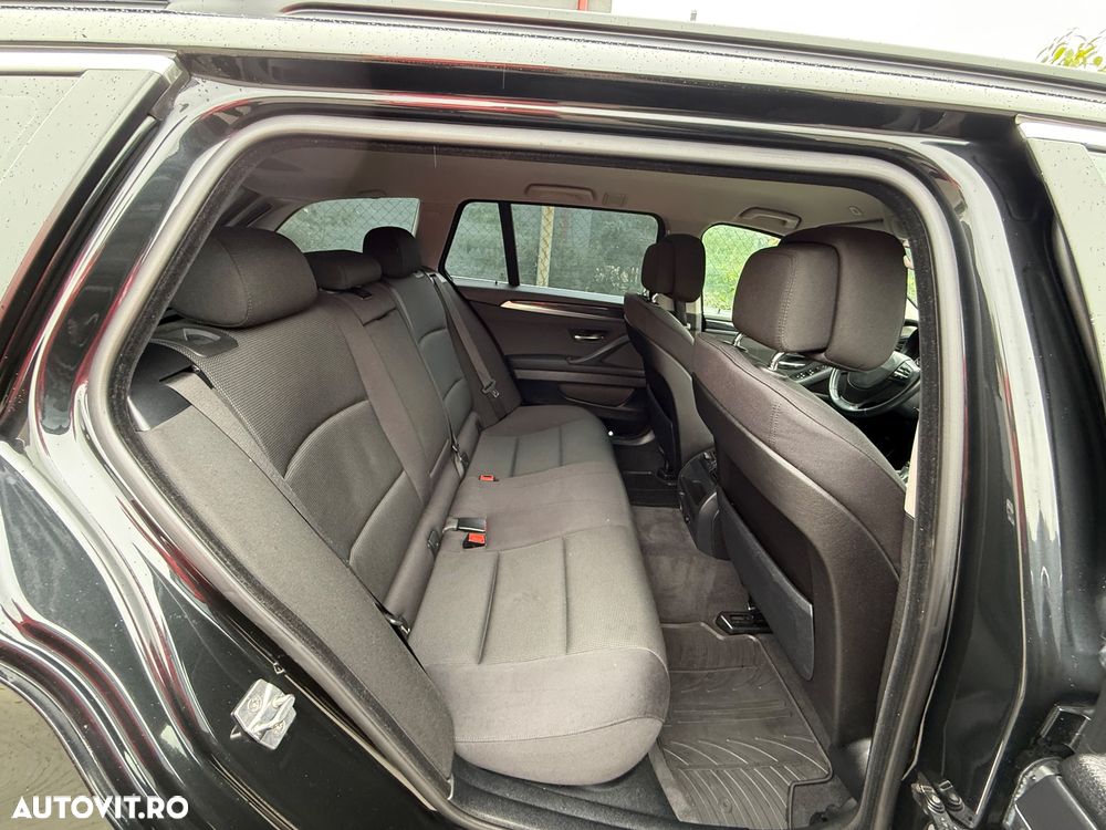 BMW Seria 5 520d Touring BluePerformance Aut. - 17