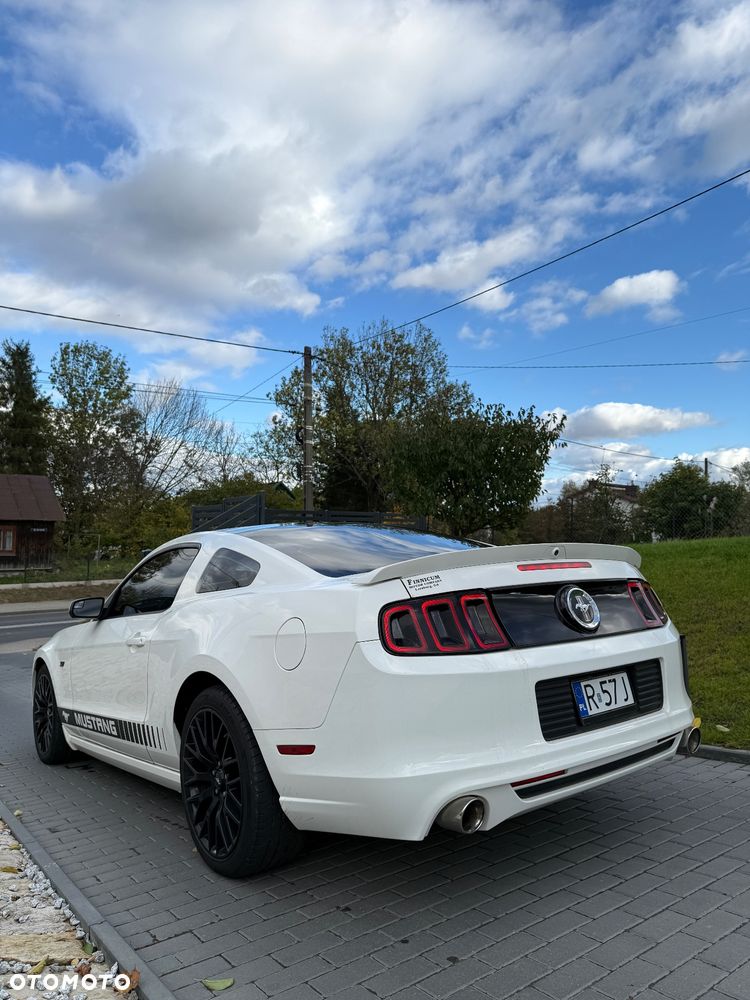 Ford Mustang 3.7 V6 Premium - 13