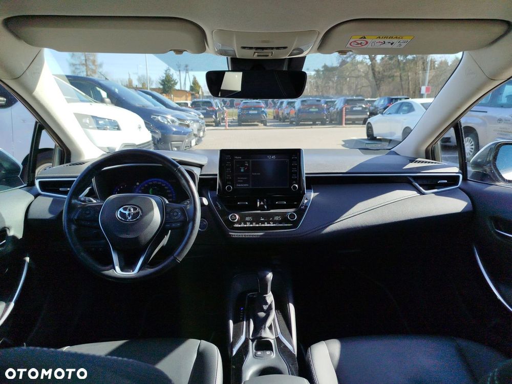 Toyota Corolla 1.8 Hybrid Executive - 12