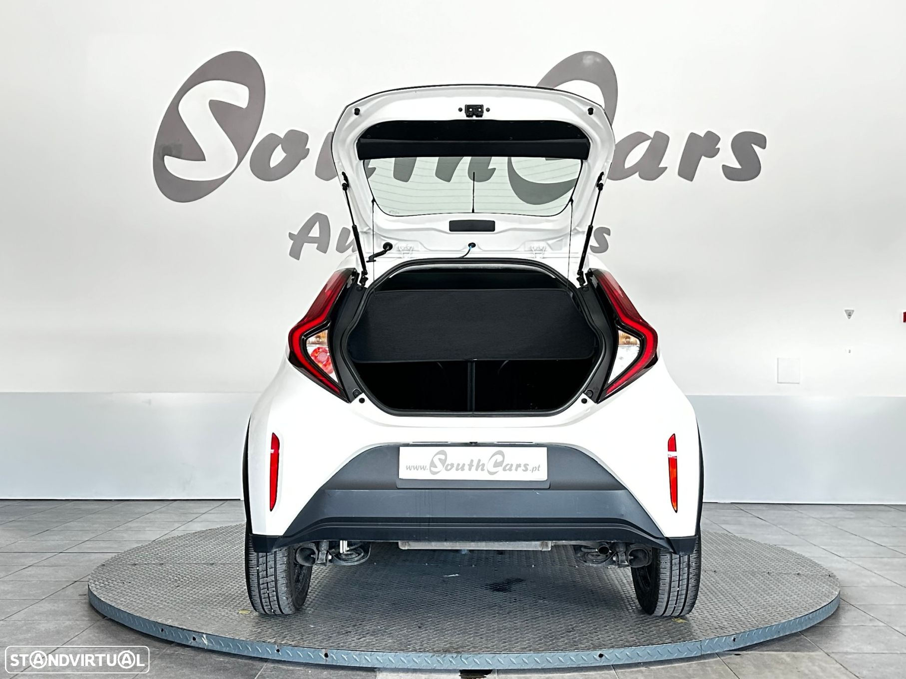 Toyota Aygo X 1.0 Limited - 5
