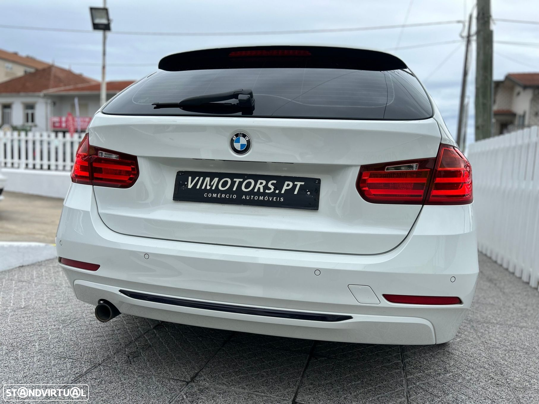 BMW 318 d Touring Line Sport - 10