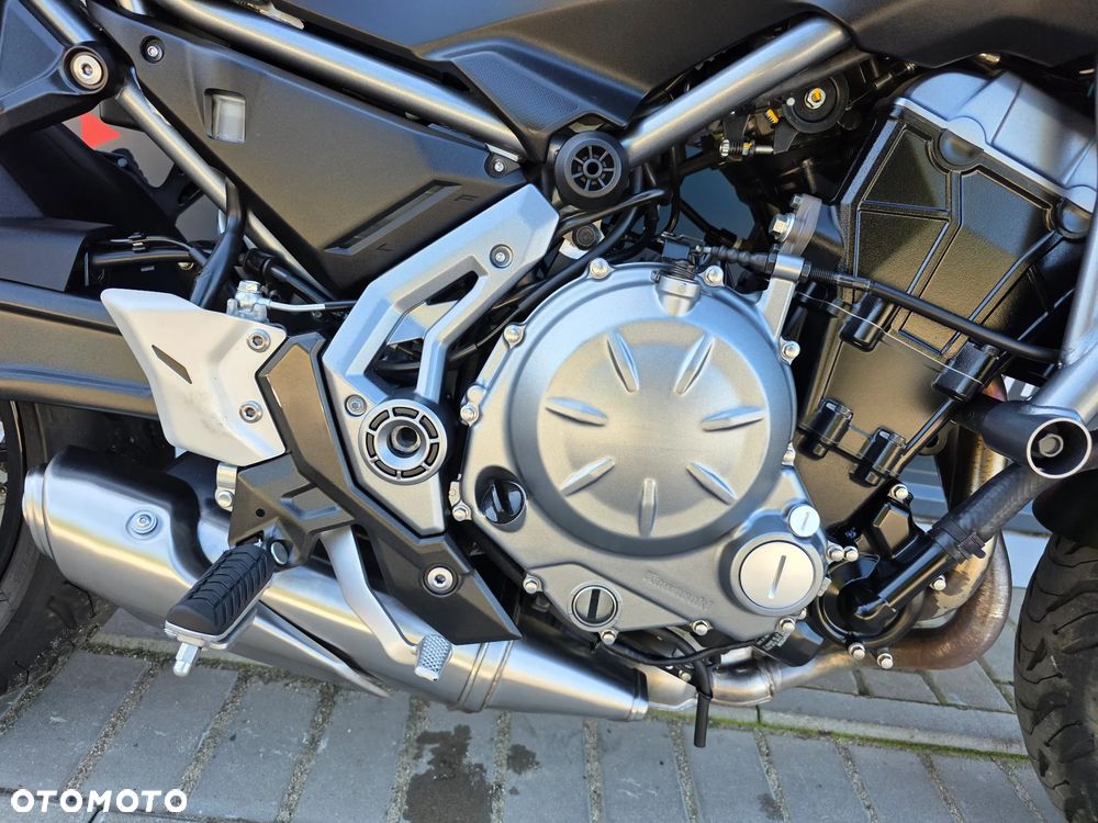 Kawasaki Z 650 - 25