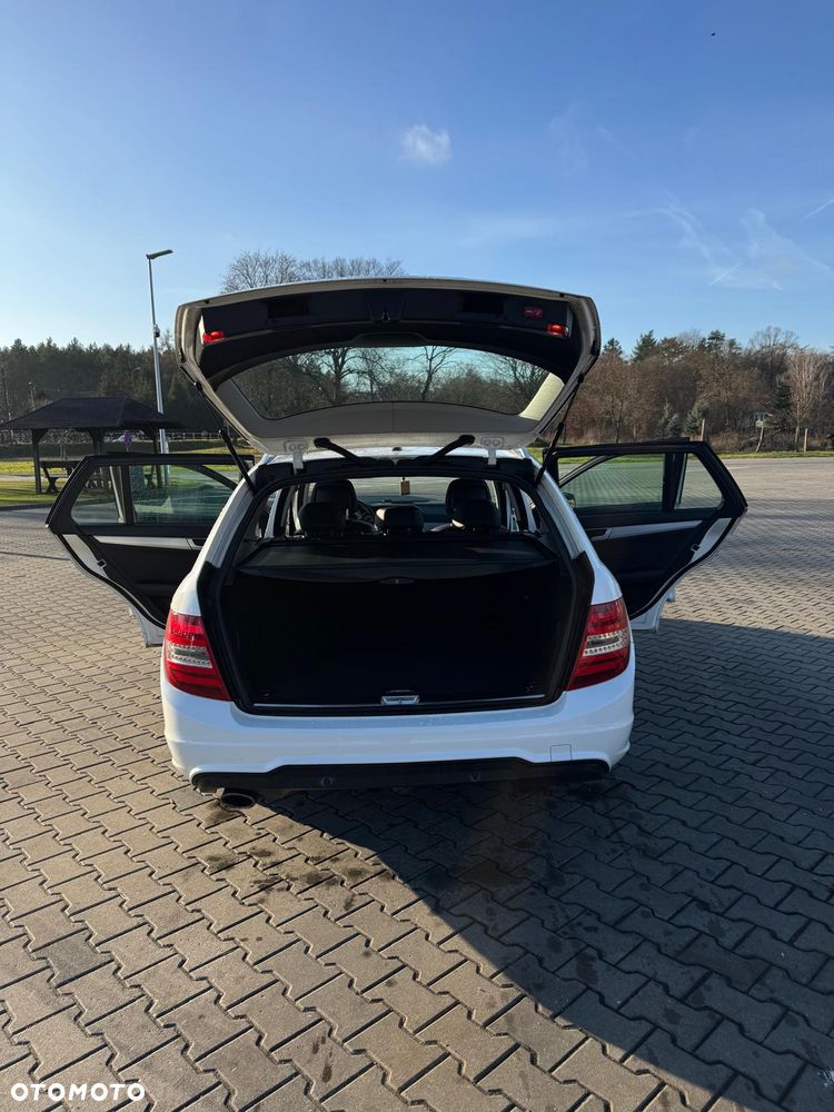 Mercedes-Benz Klasa C 220 CDI DPF (BlueEFFICIENCY) - 10