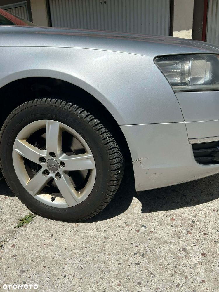 Audi A6 Limousine 2.4 - 8