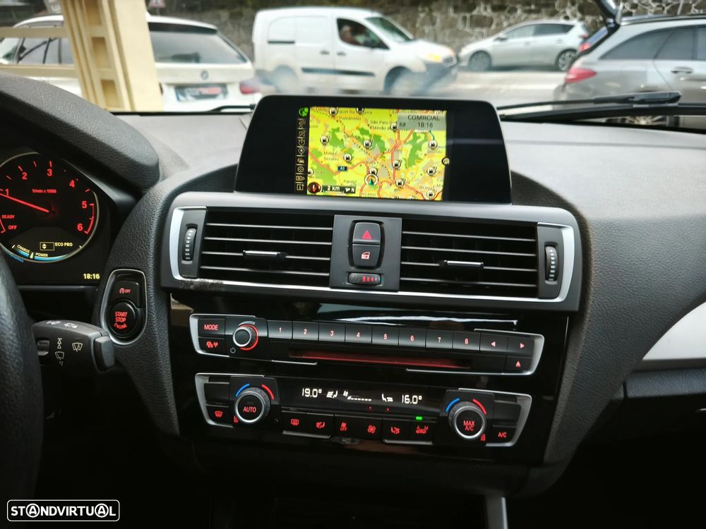 BMW 116 d EDynamics Line Sport - 29