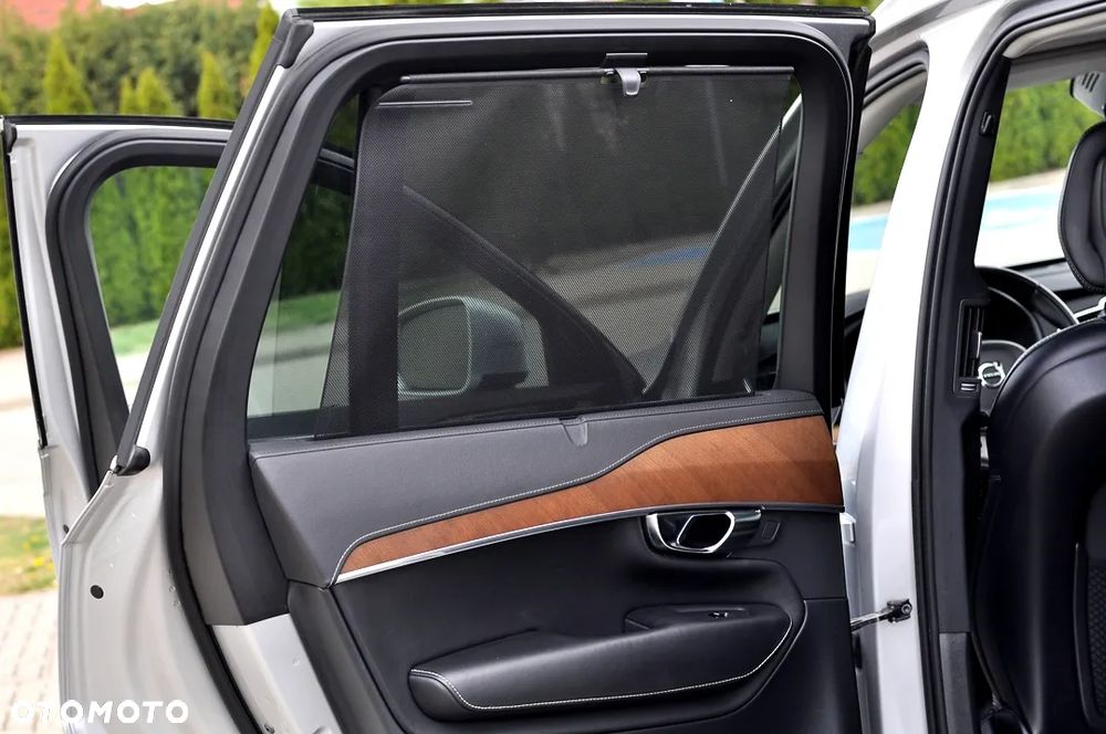 Volvo XC 90 D5 AWD Inscription 7os - 25
