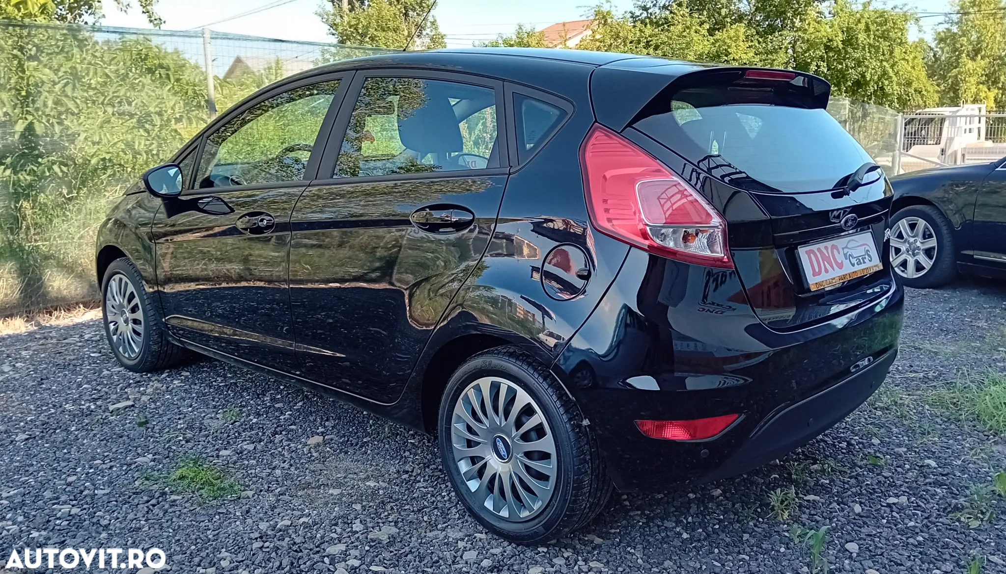 Ford Fiesta 1.0 Trend - 4