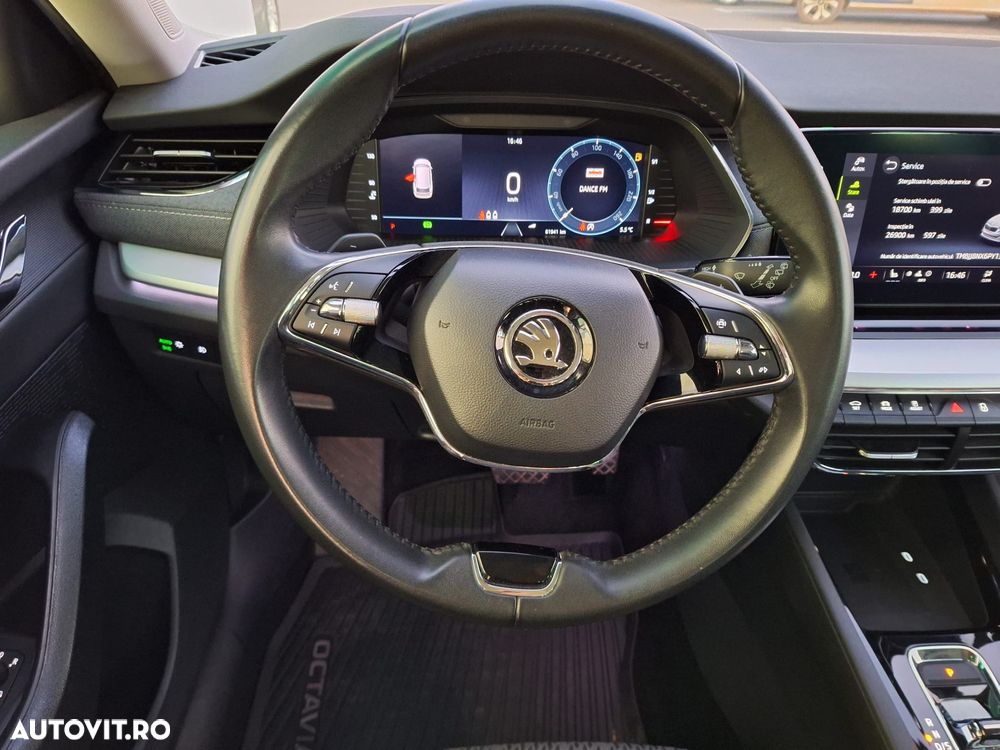 Skoda Octavia 2.0 TDI DSG Style - 17