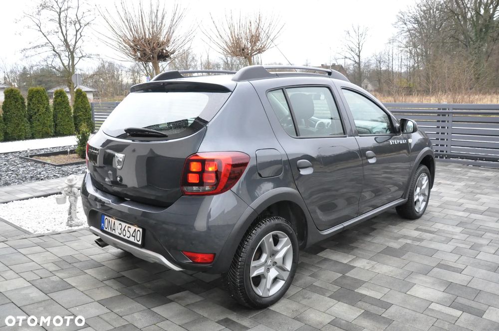 Dacia Sandero Stepway 0.9 TCe Laureate S&S - 4