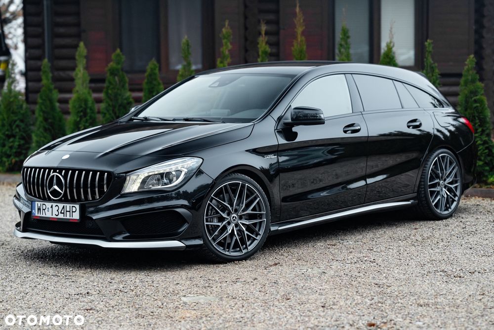 Mercedes-Benz CLA AMG 45 4Matic 7G-DCT - 3