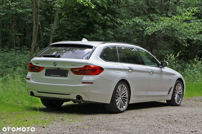 BMW Seria 5 530d xDrive Sport Line - 8