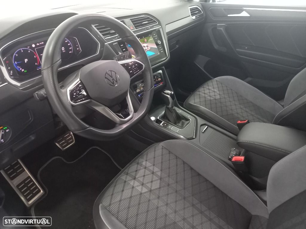VW Tiguan Allspace - 12