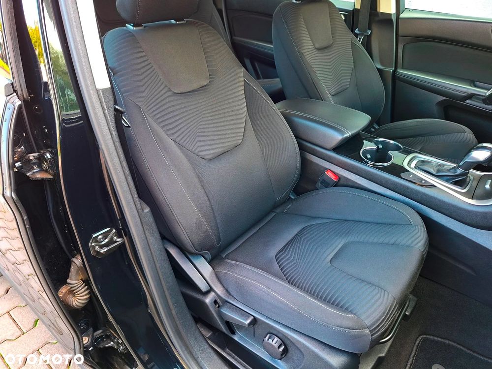 Ford S-Max 2.0 TDCi Trend PowerShift - 23