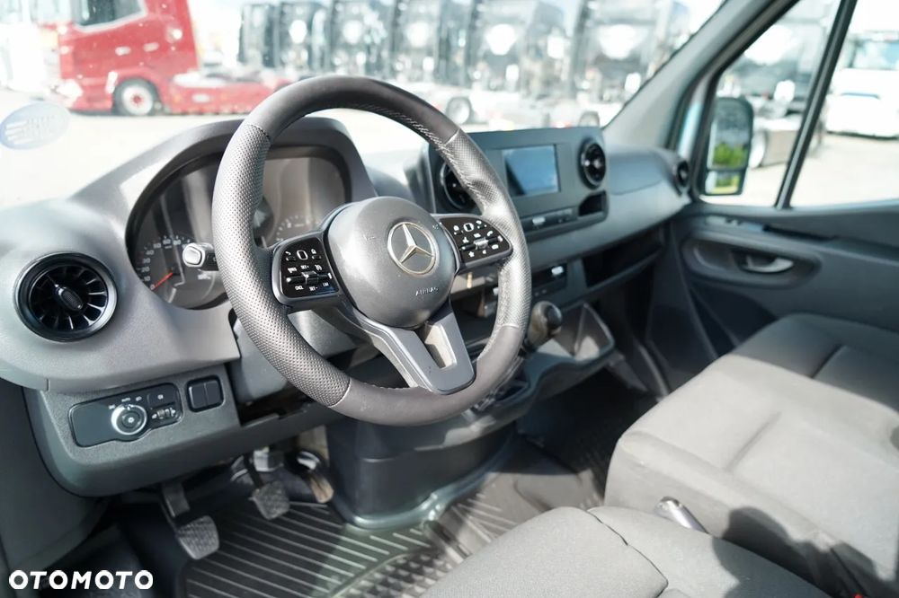 Mercedes-Benz SPRINTER / WYWROTKA - 3 M / BLIŹNIAK / MANUAL / SPROWADZONA - 25