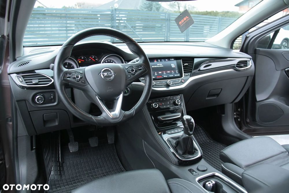 Opel Astra 1.6 CDTI Dynamic S&S - 28