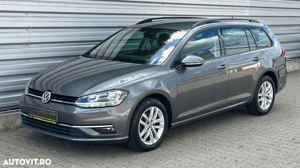 Volkswagen Golf 1.6 TDI Highline - 5